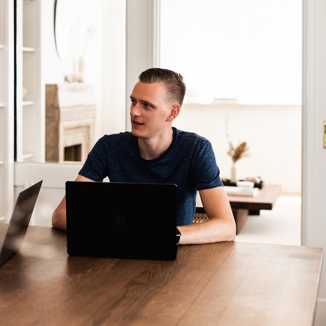 Jeroen working photo